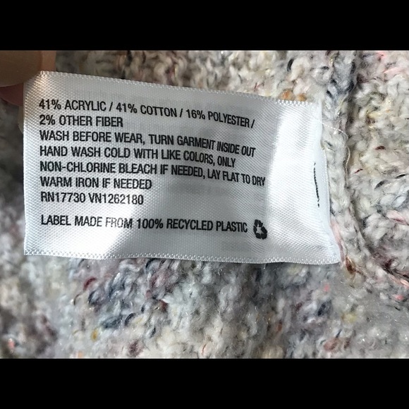 2 Piece Bundle Girl’s Size 7 Poncho Sweater & Deja Bleu Jeans - Picture 13 of 13